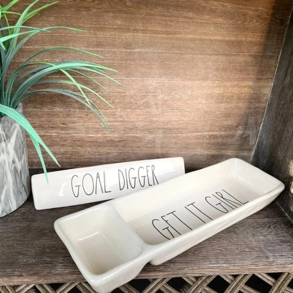 LAST ONE! NEW Rae Dunn GOAL DIGGER/GET IT GIRL - Desk Plaque & Tray Organizer - Picture 3 of 14